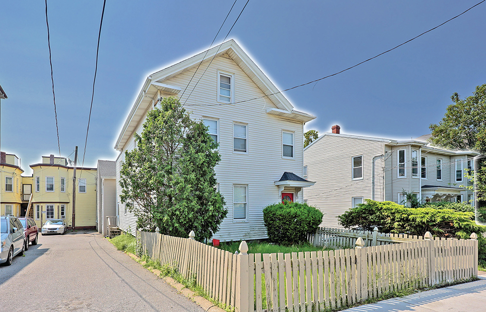 Kelleher and Pentore of Horvath & Tremblay sell a 15-unit multi-family property in Chelsea, MA for $3.55 million